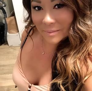 Meet your Posher, Huong